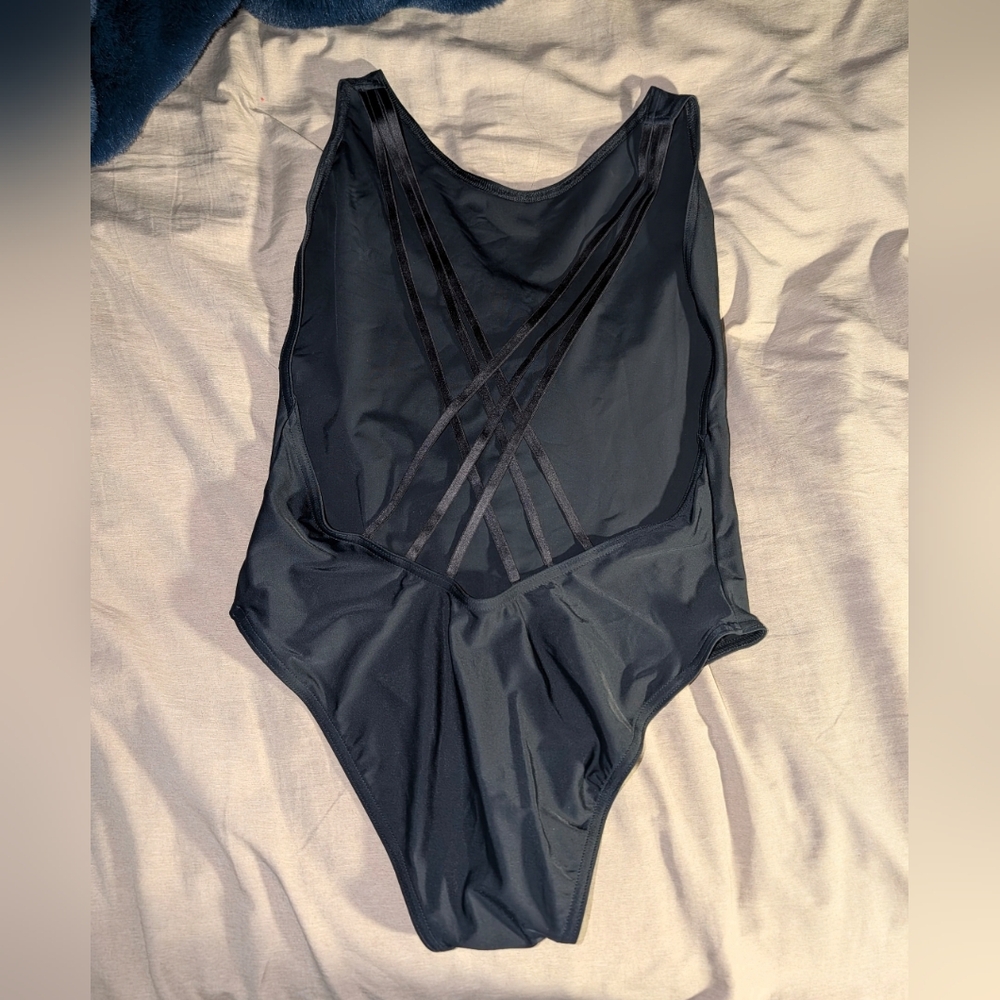 Blackmilk Viola Bodysuit - Picture 2 of 5
